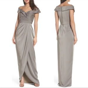 NWT La Femme • off-the-shoulder ruched jersey column gown in pewter sz 6